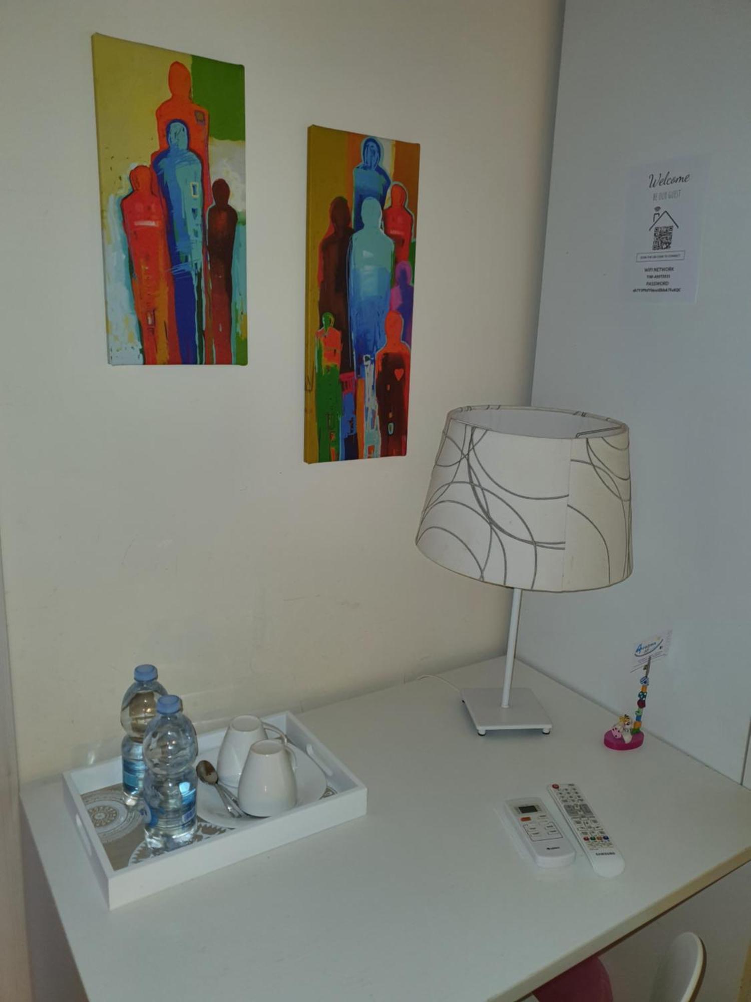 4Rooms Guest House Free Wi-Fi Salerno Exterior foto