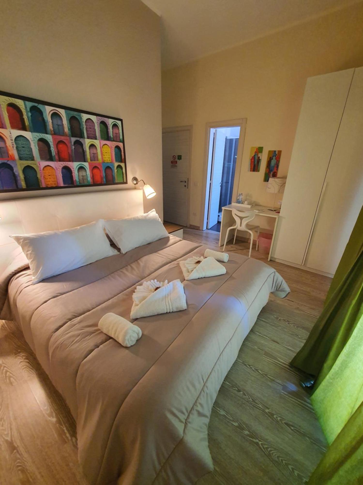 4Rooms Guest House Free Wi-Fi Salerno Exterior foto