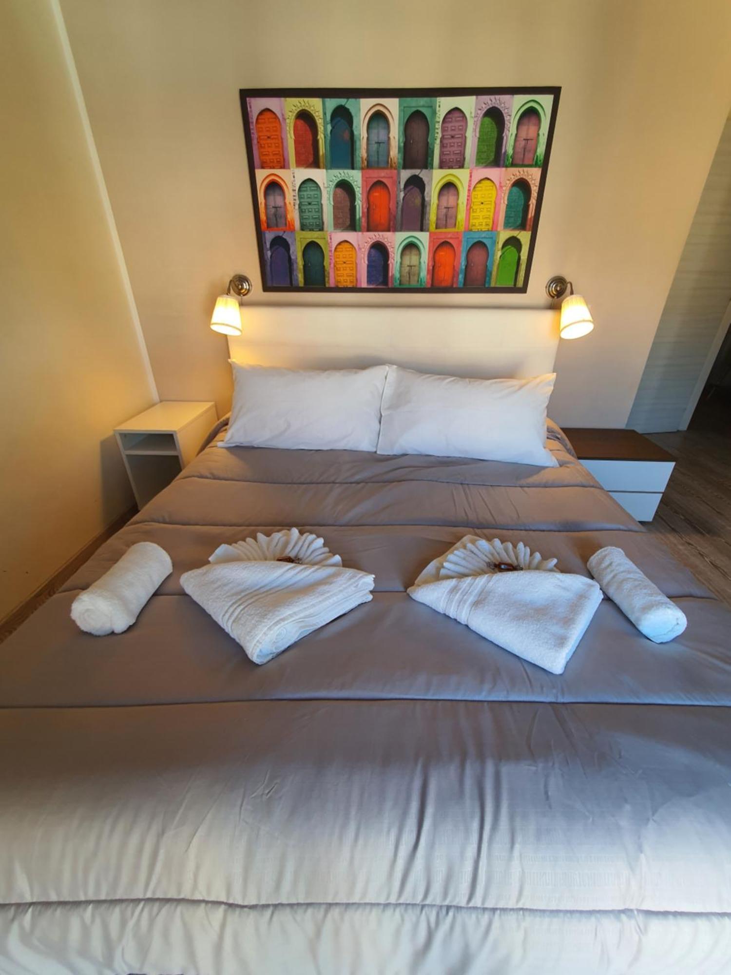 4Rooms Guest House Free Wi-Fi Salerno Exterior foto