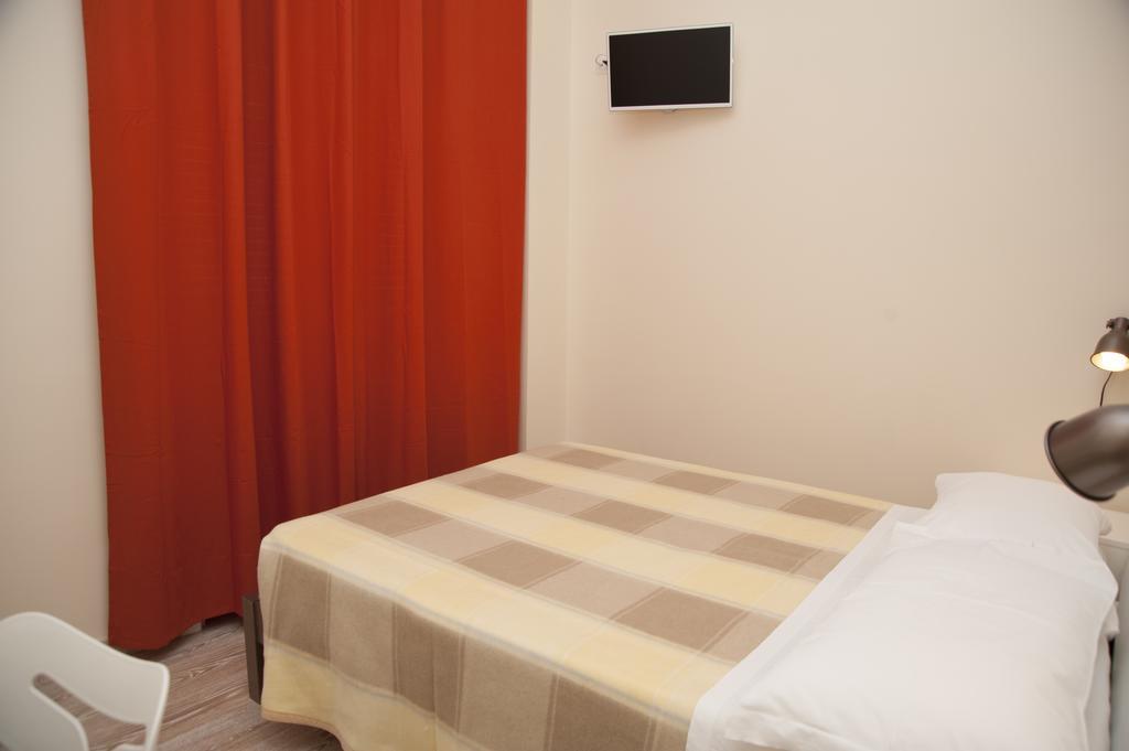 4Rooms Guest House Free Wi-Fi Salerno Zimmer foto